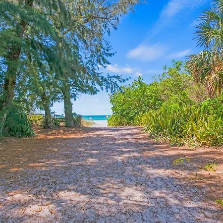 Swell Life Villa